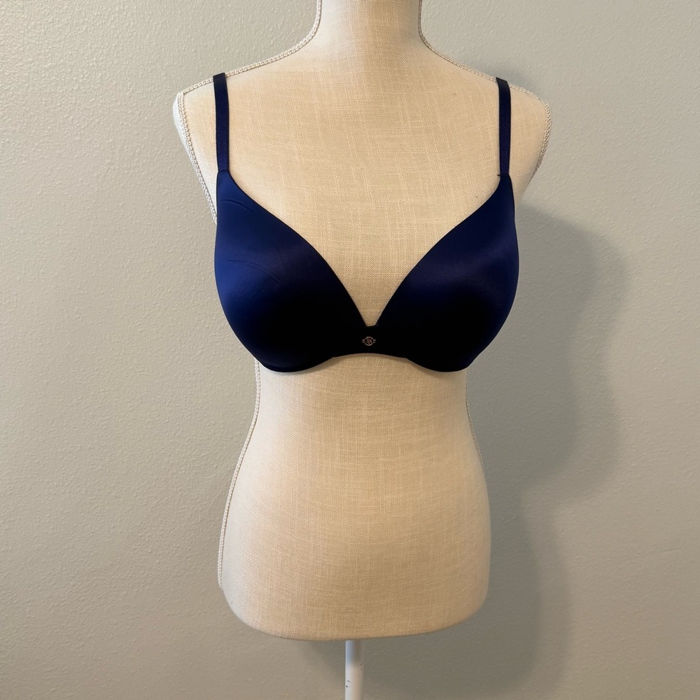 Victoria's Secret Navy Blue Bra